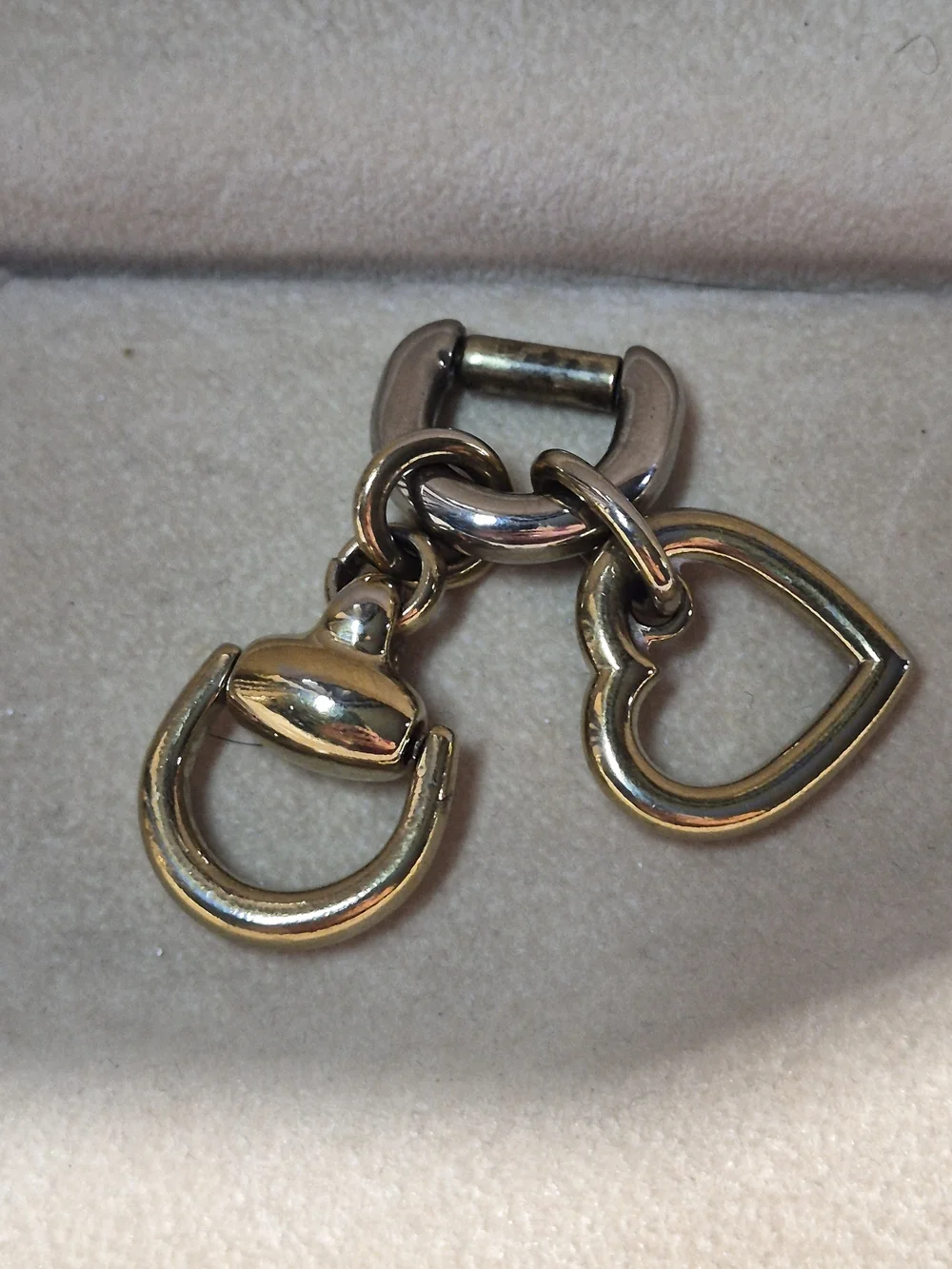 Gucci Gold-Tone Heart Double Horse Bit Charm
